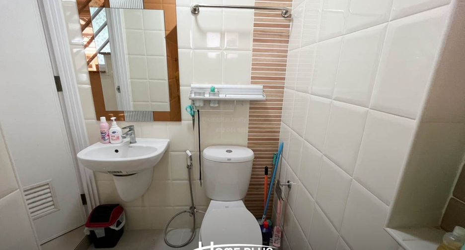 À vendre 3 chambres maison de ville à Mueang Samut Prakan, Samut Prakan