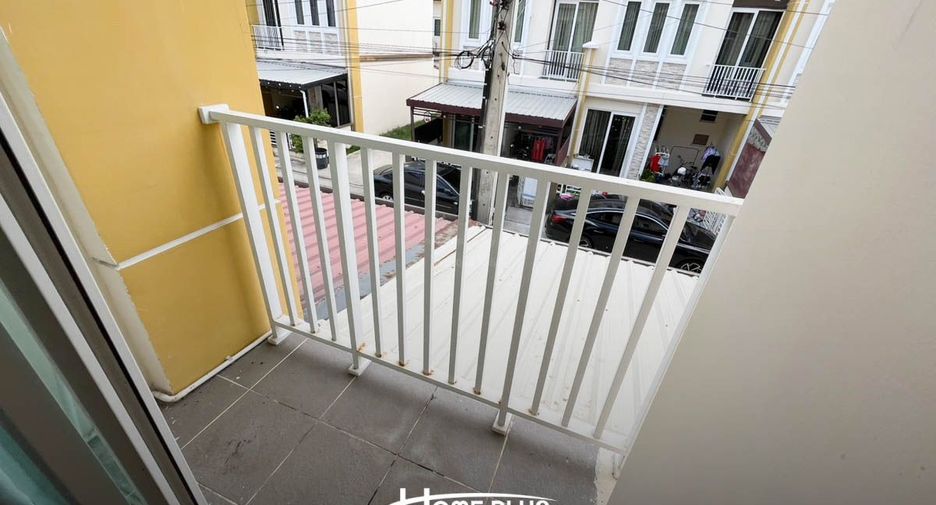 À vendre 3 chambres maison de ville à Mueang Samut Prakan, Samut Prakan