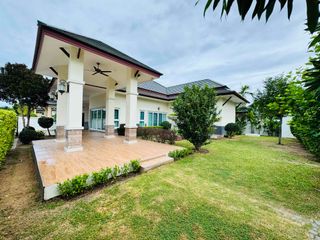 Casa en venta de 3 habitaciones en Bang Lamung, Chonburi