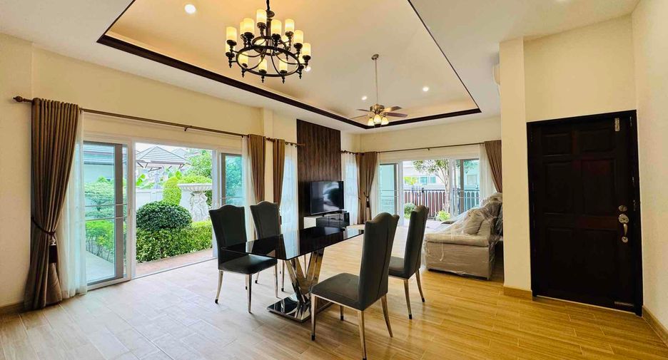 For sale 3 ベッドルーム house in Bang Lamung, Chonburi
