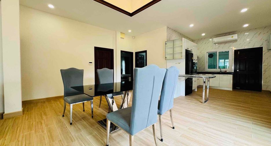 For sale 3 ベッドルーム house in Bang Lamung, Chonburi