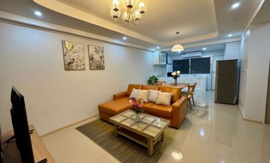 For rent 2 bed condo in Huai Khwang, Bangkok