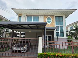 For sale 4 Beds house in Thanyaburi, Pathum Thani