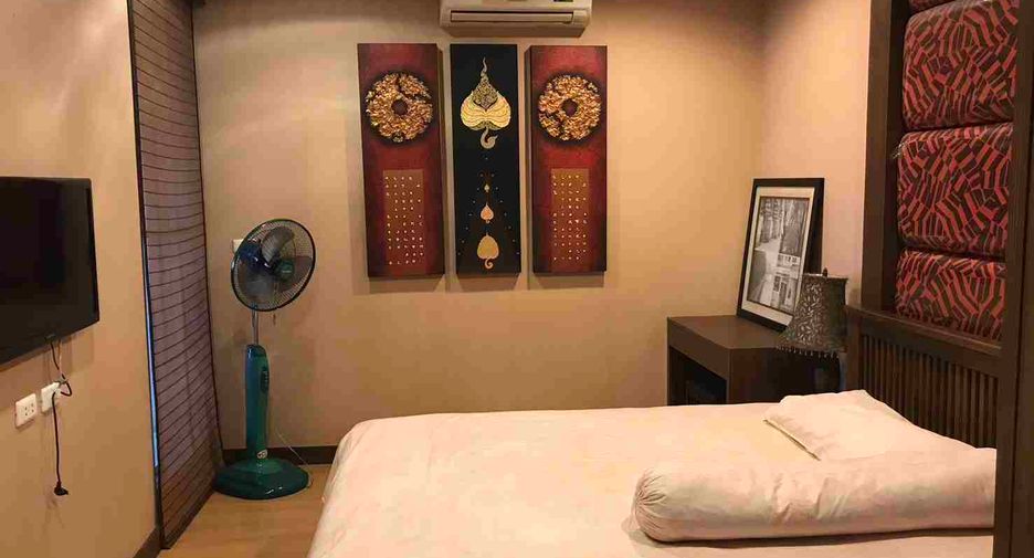 For sale 2 bedrooms condo in Pathum Wan, Bangkok