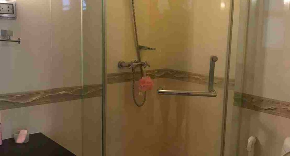 For sale 2 bedrooms condo in Pathum Wan, Bangkok