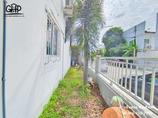 For sale 3 bed townhouse in Mueang Suphanburi, Suphan Buri