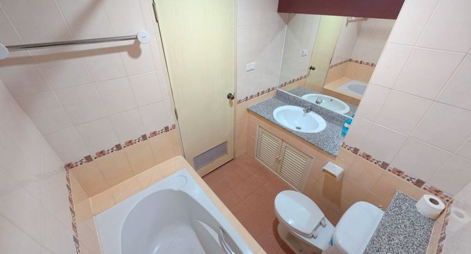 For rent 1 bed condo in Si Racha, Chonburi