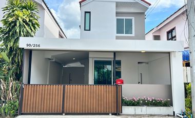 出售 2 卧室 独立屋 在 San Kamphaeng, Chiang Mai
