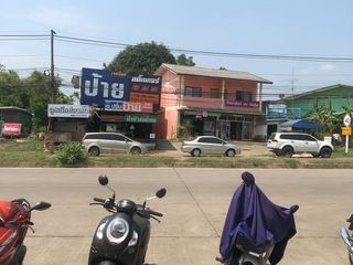 For rent and for sale 4 bed retail Space in Mueang Uttaradit, Uttaradit