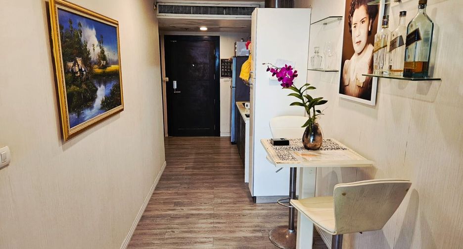For sale 1 bed condo in Bang Lamung, Chonburi