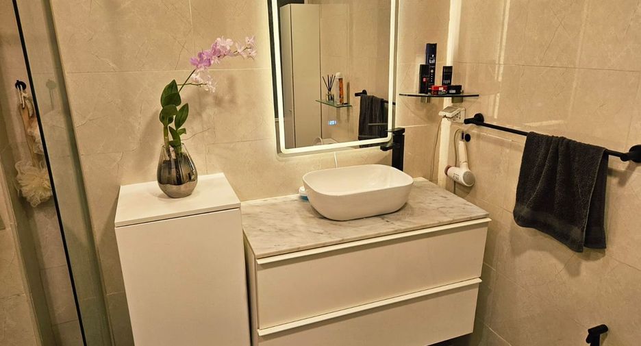 For sale 1 bed condo in Bang Lamung, Chonburi