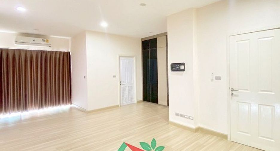 À vendre 4 chambres maison à Mueang Nonthaburi, Nonthaburi