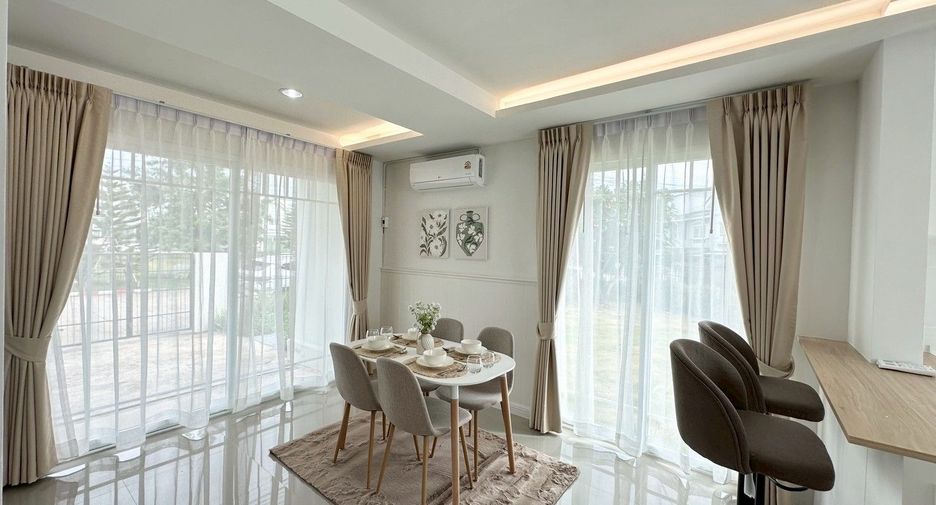 For sale 3 bedrooms house in Bang Lamung, Chonburi
