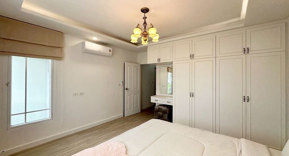 For sale 3 bedrooms house in Bang Lamung, Chonburi