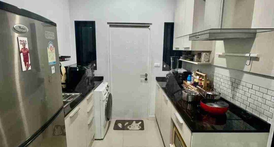 For sale 3 bedrooms house in Lat Lum Kaeo, Pathum Thani