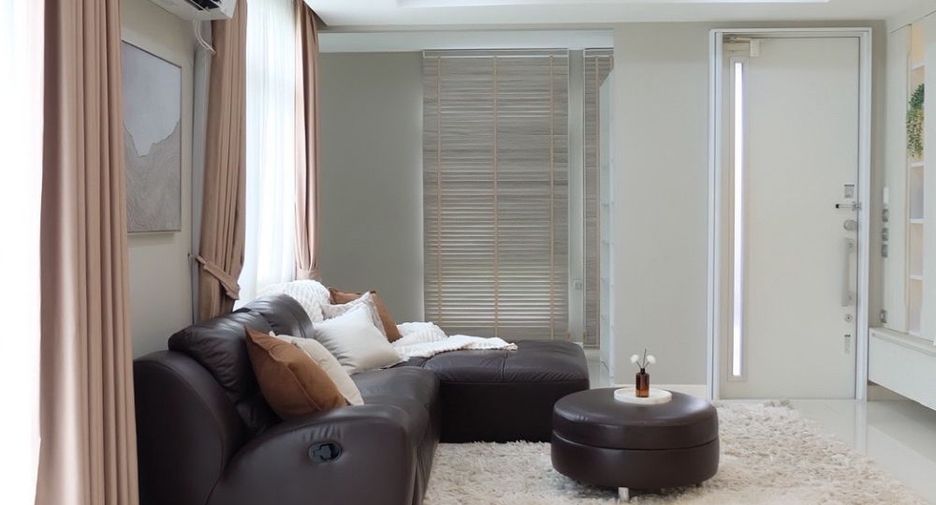 For rent 4 bed house in Bang Phli, Samut Prakan