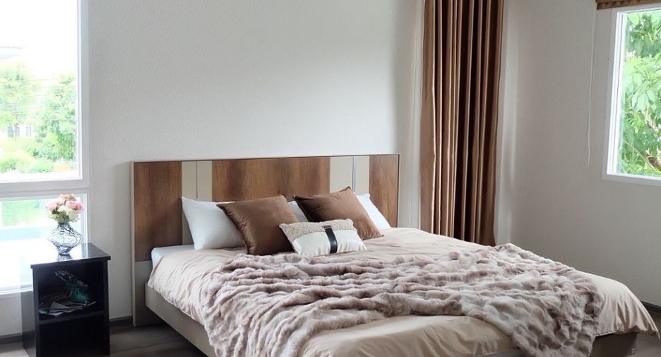 For rent 4 bed house in Bang Phli, Samut Prakan