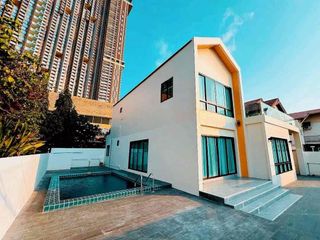 For rent 4 bed villa in Bang Lamung, Chonburi