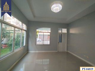For sale 4 bed townhouse in Prawet, Bangkok