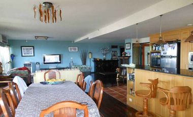 For sale 3 bedrooms condo in Sathon, Bangkok