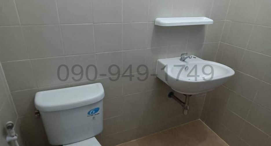 For rent 2 bedrooms townhouse in Lam Luk Ka, Pathum Thani