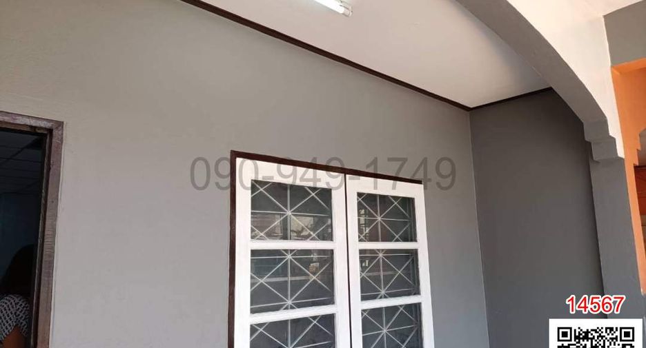 For rent 2 bedrooms townhouse in Lam Luk Ka, Pathum Thani