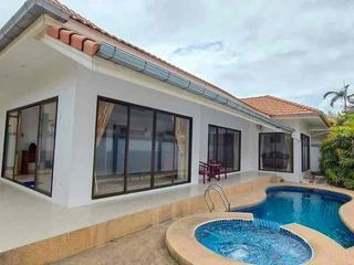 For sale 3 bed villa in Bang Lamung, Chonburi