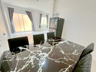 For rent 3 bed townhouse in Si Racha, Chonburi