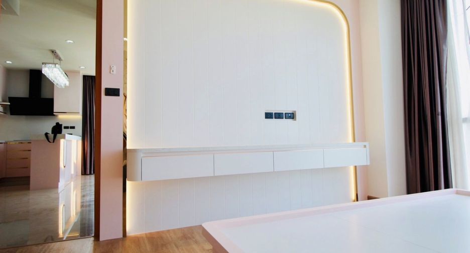 For sale 2 bedrooms condo in Mueang Rayong, Rayong