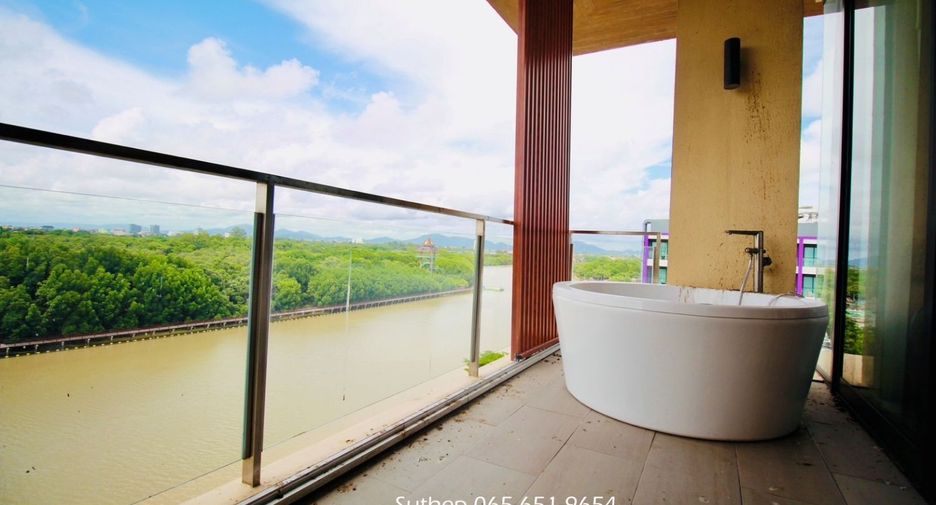 For sale 2 bedrooms condo in Mueang Rayong, Rayong
