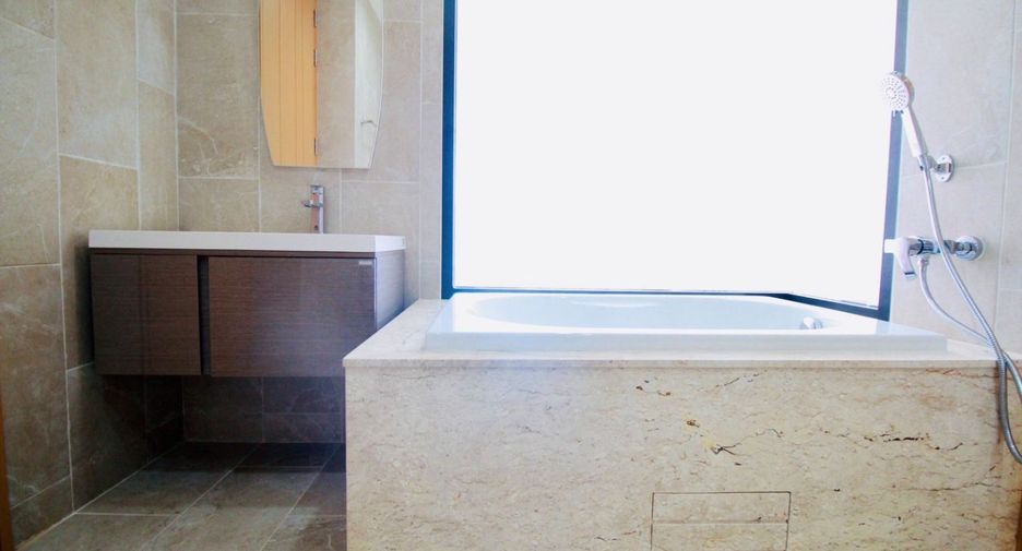 For sale 2 bedrooms condo in Mueang Rayong, Rayong