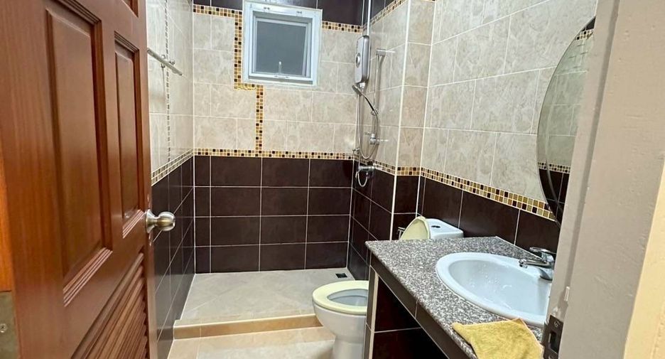 For rent 3 bedrooms house in Bang Lamung, Chonburi