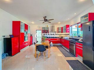 For sale 5 bed house in Sattahip, Chonburi