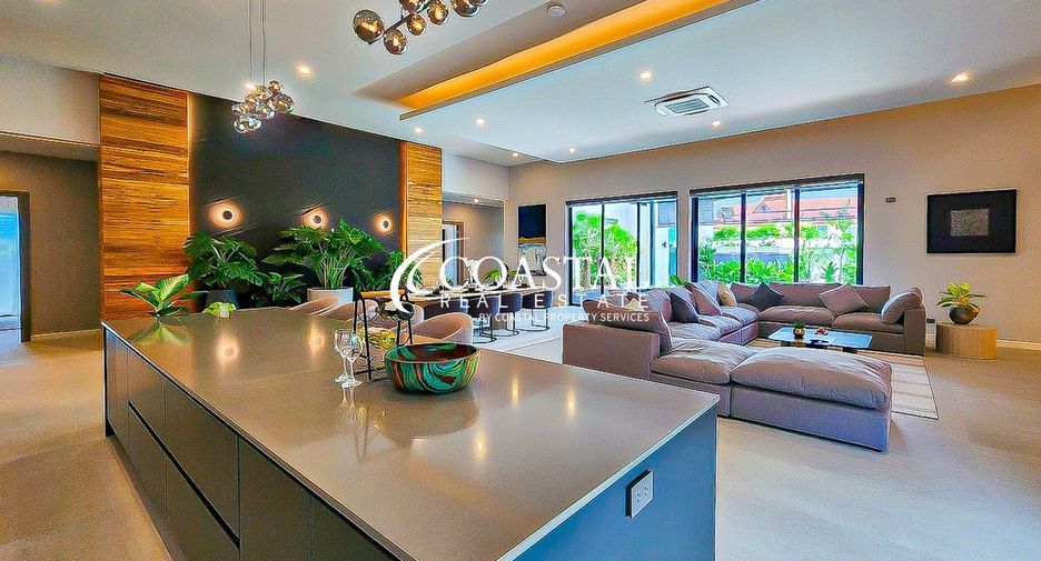For sale 5 bedrooms house in Bang Lamung, Chonburi