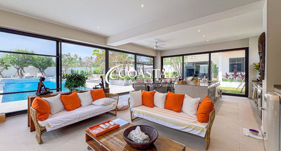 For sale 5 bedrooms house in East Pattaya, Pattaya