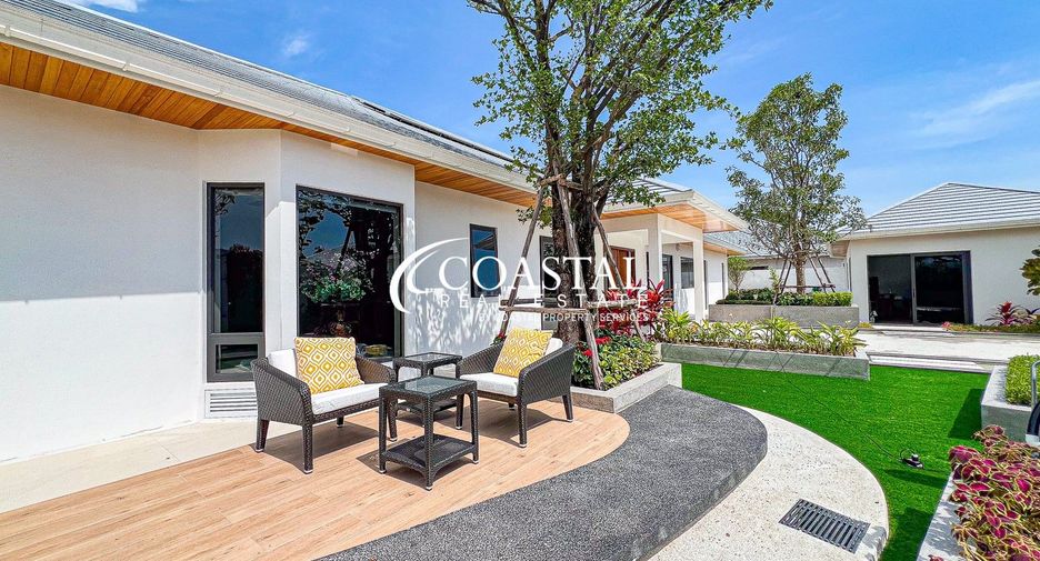 For sale 5 bedrooms house in East Pattaya, Pattaya