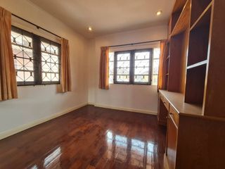 Haus zum Kauf mit 5 Zimmer in Lat Krabang, Bangkok