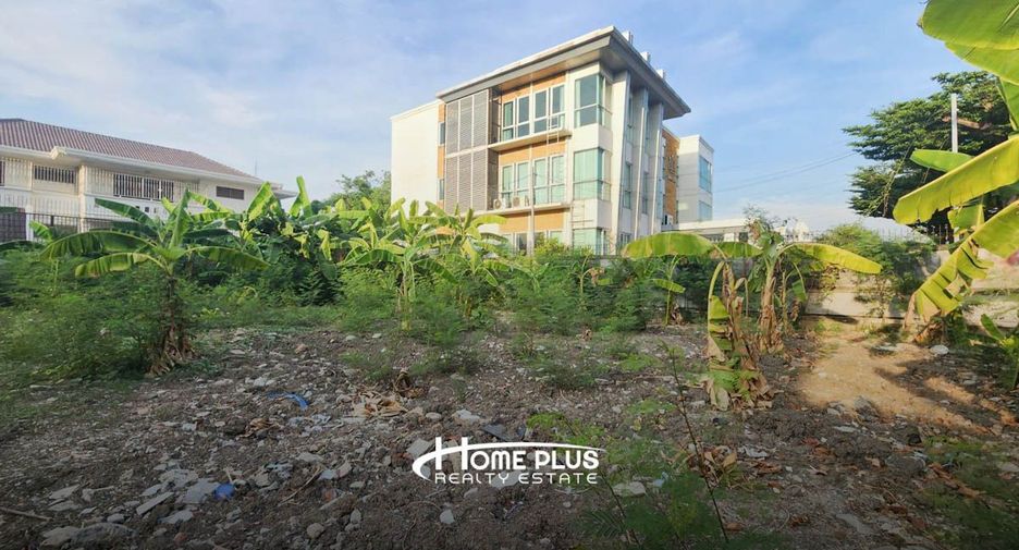 Terreno en venta en Taling Chan, Bangkok