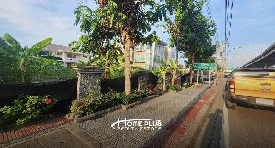 Terreno en venta en Taling Chan, Bangkok
