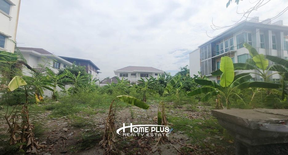 Terreno en venta en Taling Chan, Bangkok