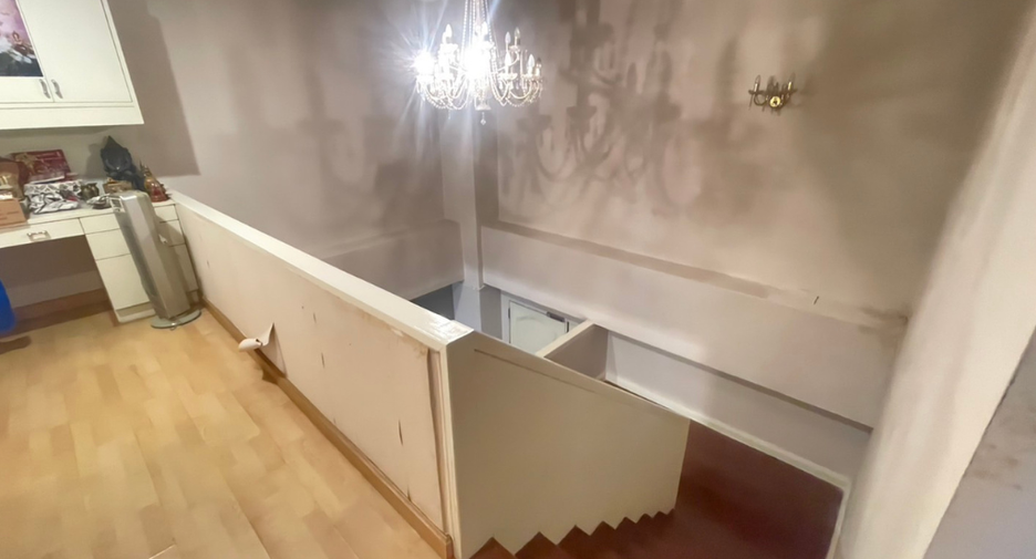 For sale 3 ベッドルーム condo in Watthana, Bangkok