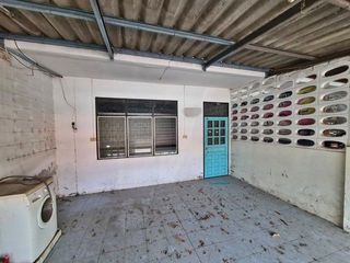 For sale 1 bed townhouse in Khlong Thom, Krabi