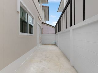 For sale 3 Beds house in Lam Luk Ka, Pathum Thani