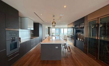 For sale 3 bedrooms condo in Pathum Wan, Bangkok