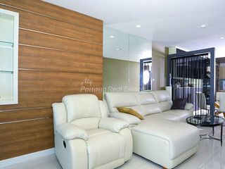 For sale 3 ベッドルーム condo in Bang Lamung, Chonburi