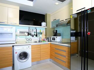 For sale 3 ベッドルーム condo in Bang Lamung, Chonburi