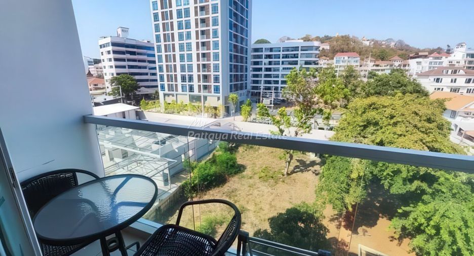 For sale studio condo in Bang Lamung, Chonburi