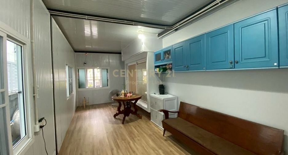 For sale 4 bedrooms house in Sai Mai, Bangkok