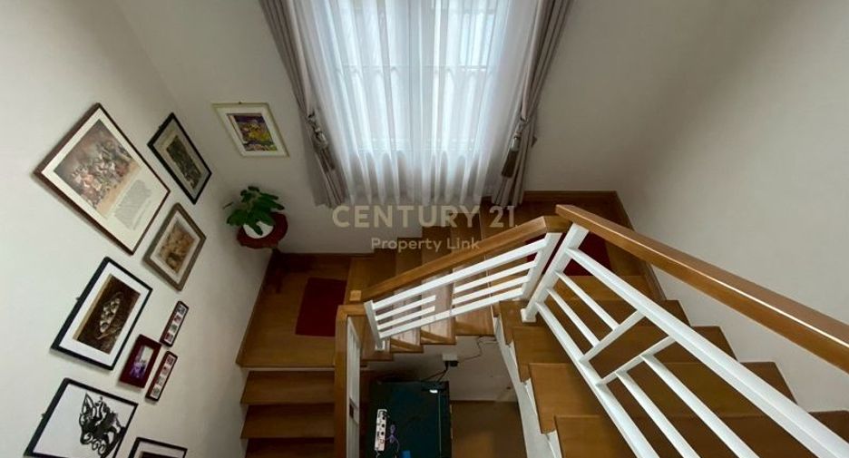 For sale 4 bedrooms house in Sai Mai, Bangkok
