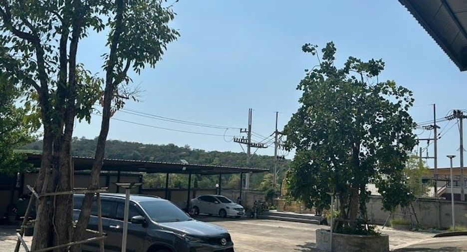 For rent and for sale warehouse in Si Racha, Chonburi